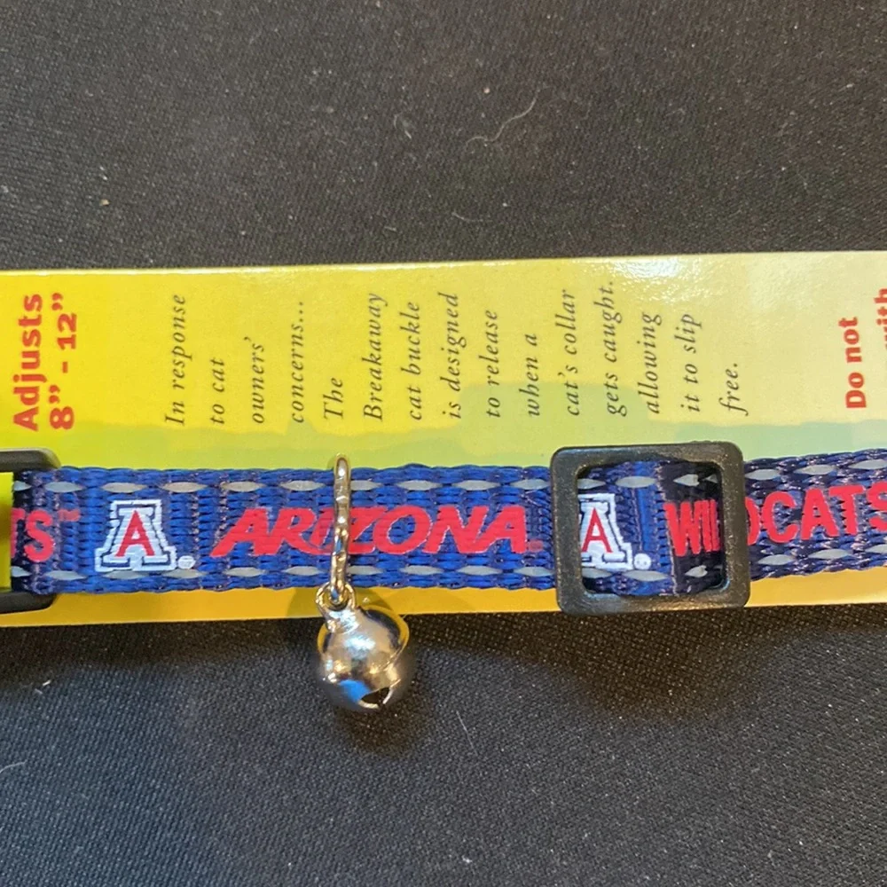 NEW - Arizona Wildcats Breakaway Cat Collar